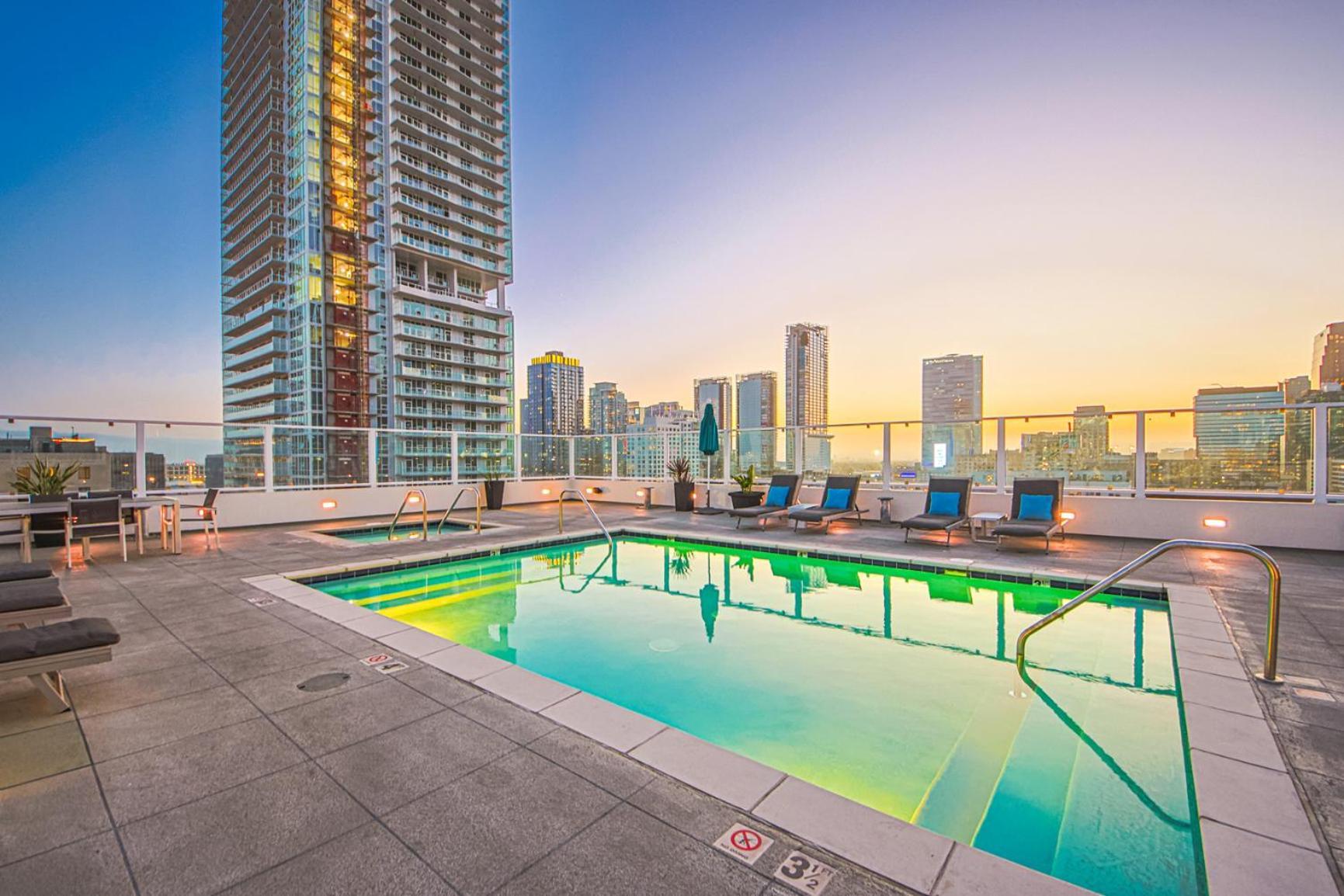 Stunning 1 Bdr 1 Bth, Pool, Jacuzzi Apartment Los Angeles Exterior foto