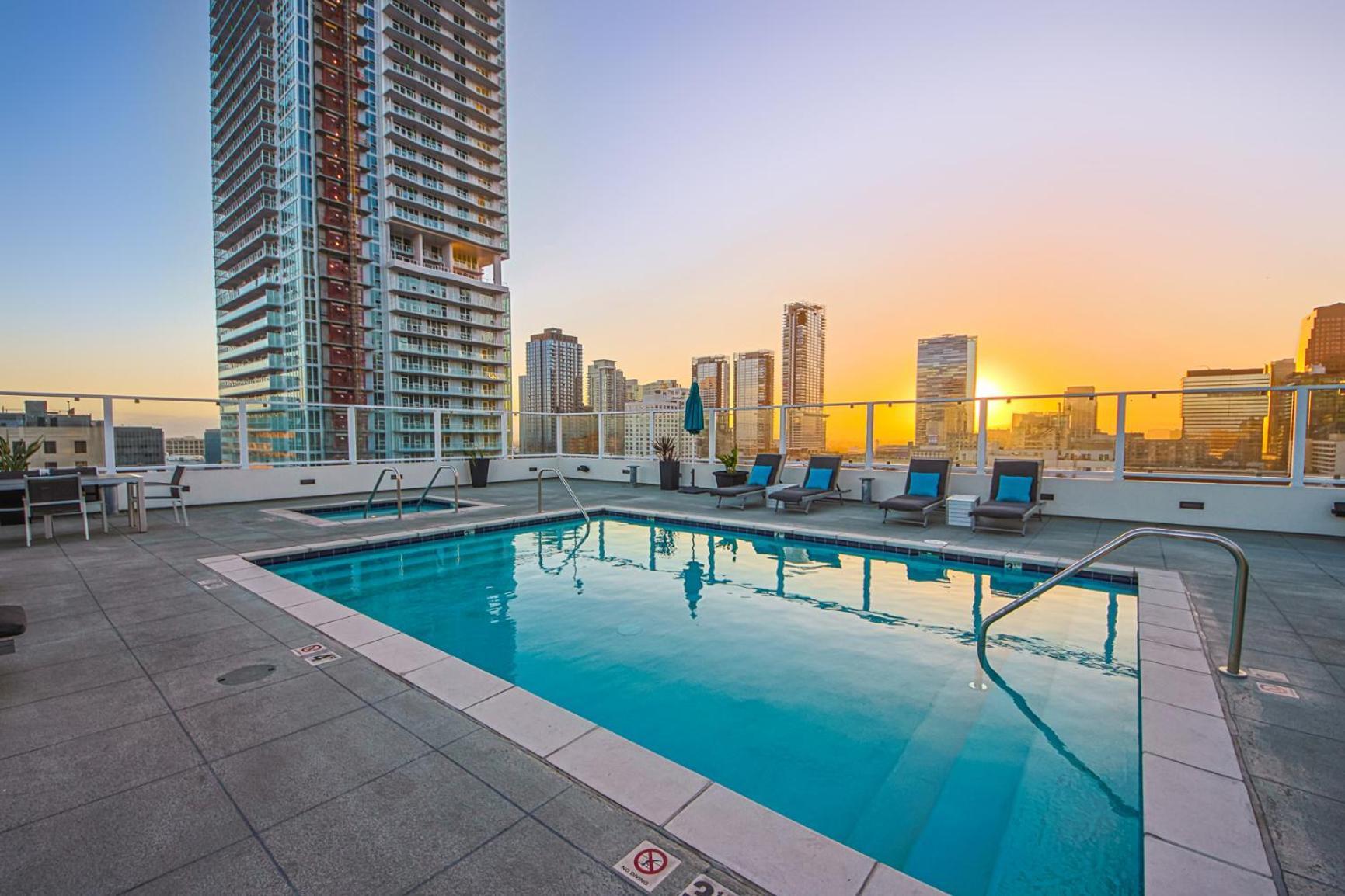 Stunning 1 Bdr 1 Bth, Pool, Jacuzzi Apartment Los Angeles Exterior foto